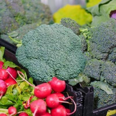 Broccoli (1 kg)Delivery up to 15km radius from our location to your destination.