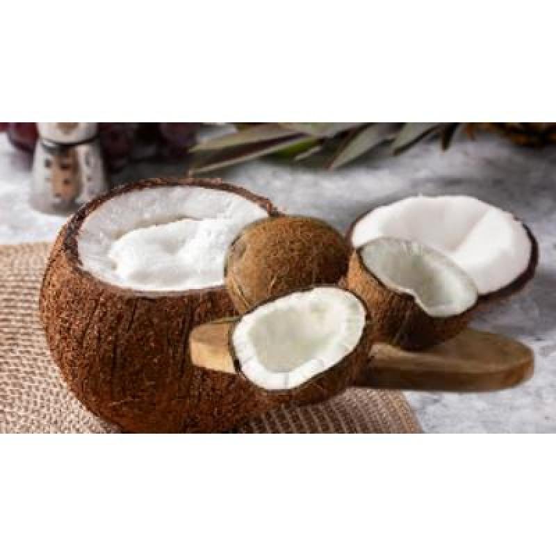 Brown Coconut Size:Small(Pack Of 1) Delivery up to 15km radius from our location to your destination.